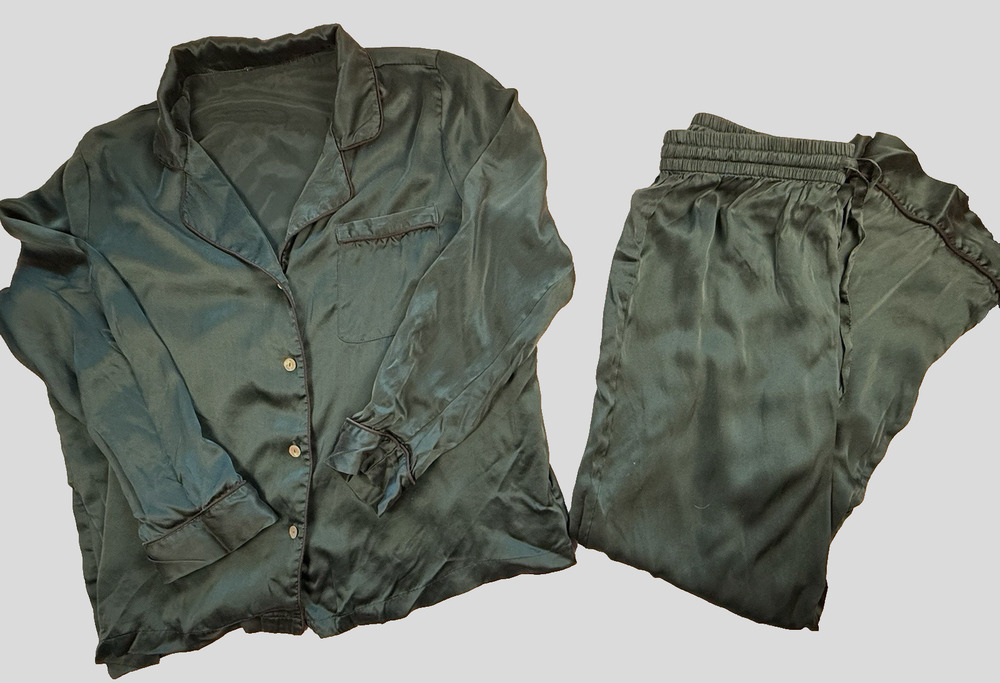 House Of Harlow 1960 Emerald Green Silk Pajama Set Loungewear Luxury Old Money